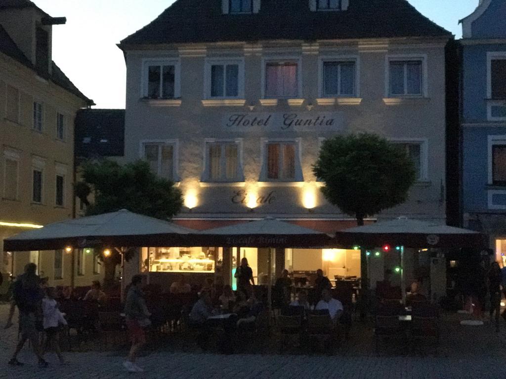 Hotel Guntia Boardinghouse Günzburg Exterior foto